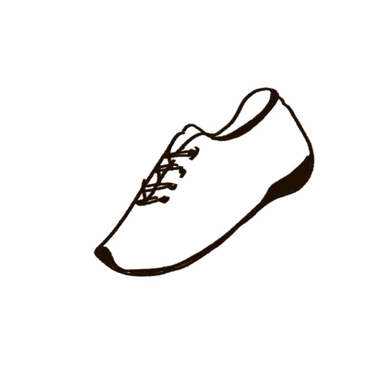 woolim이 직접 그린 마라톤 러닝화